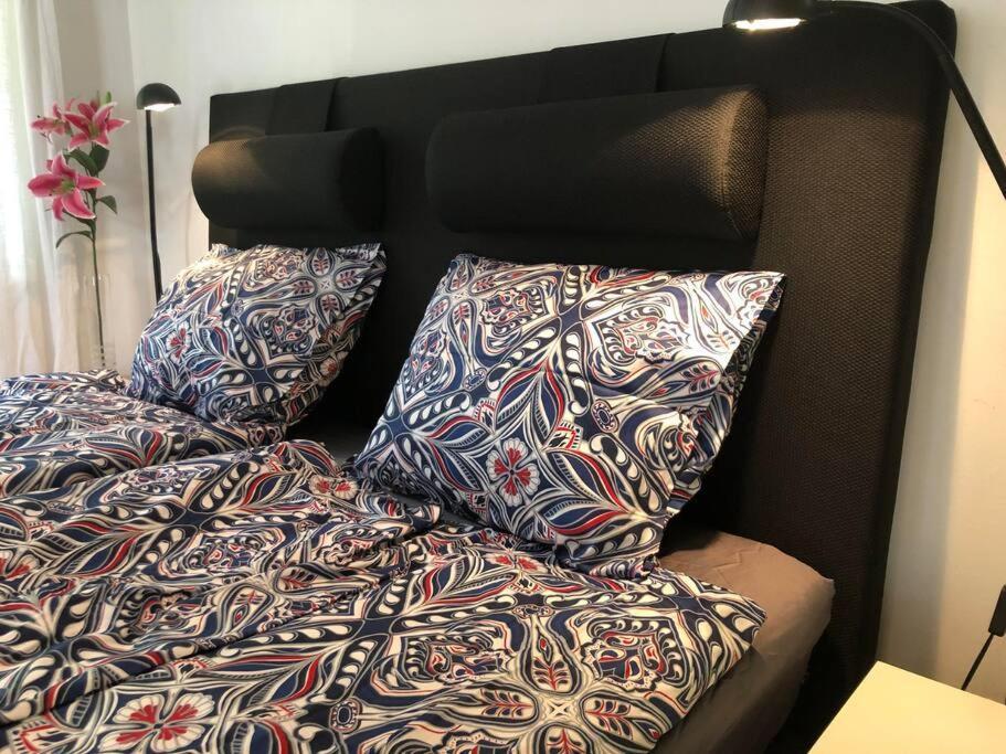 Вилла Lilla Huset Med Stor Traedgardstomt Naera Golf Och Hav Труса Экстерьер фото