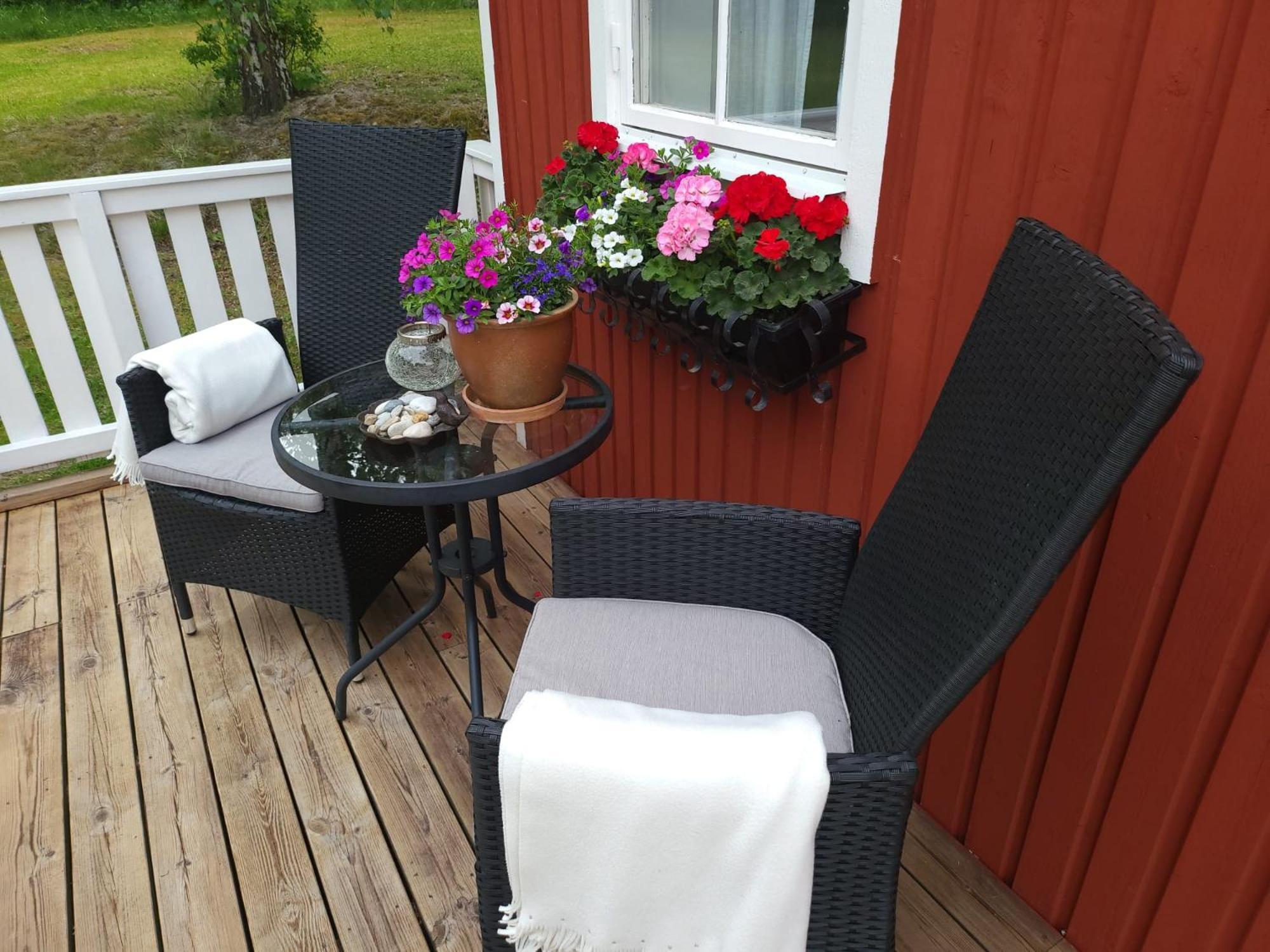 Вилла Lilla Huset Med Stor Traedgardstomt Naera Golf Och Hav Труса Экстерьер фото